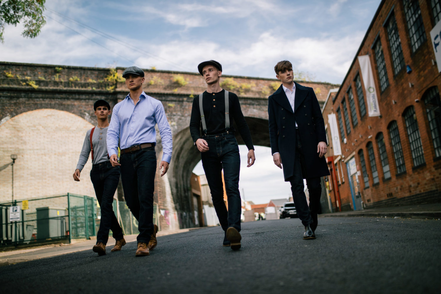 Get To Know The Peaky Blinders Suit Style – Leonard Silver